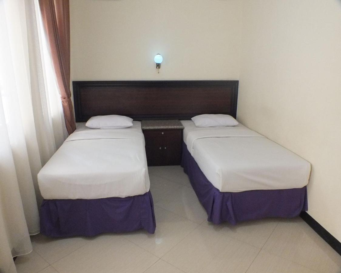 Delaga Biru Convention Hotel Μπογκόρ Εξωτερικό φωτογραφία